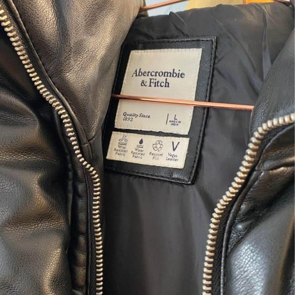 ABERCROMBIE OVERSIZED BLACK VEST - Picture 2 of 2